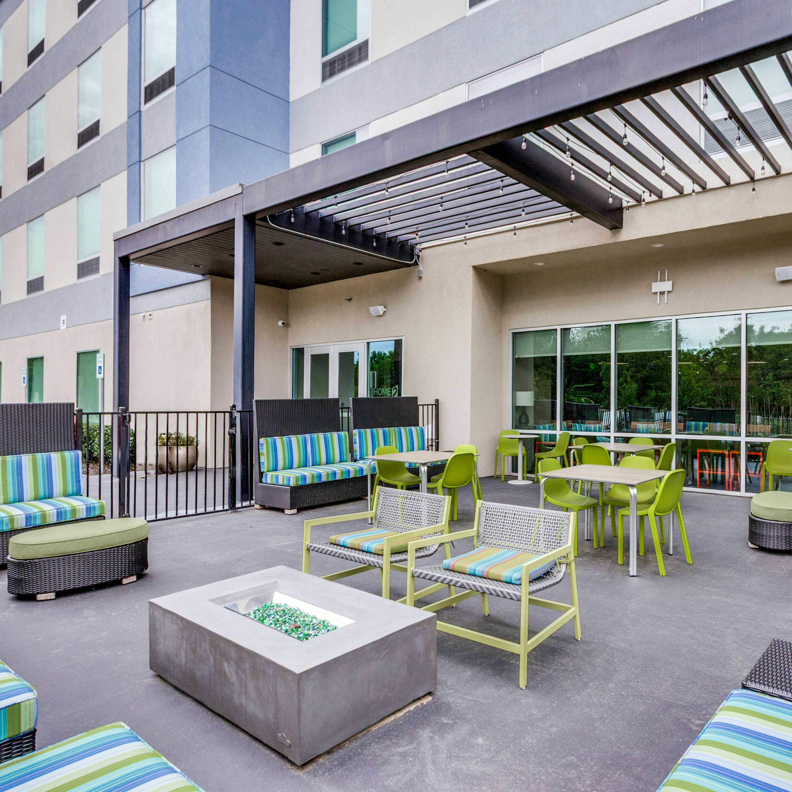 Home2 Suites by Hilton Fort Worth Arlington West 33/42