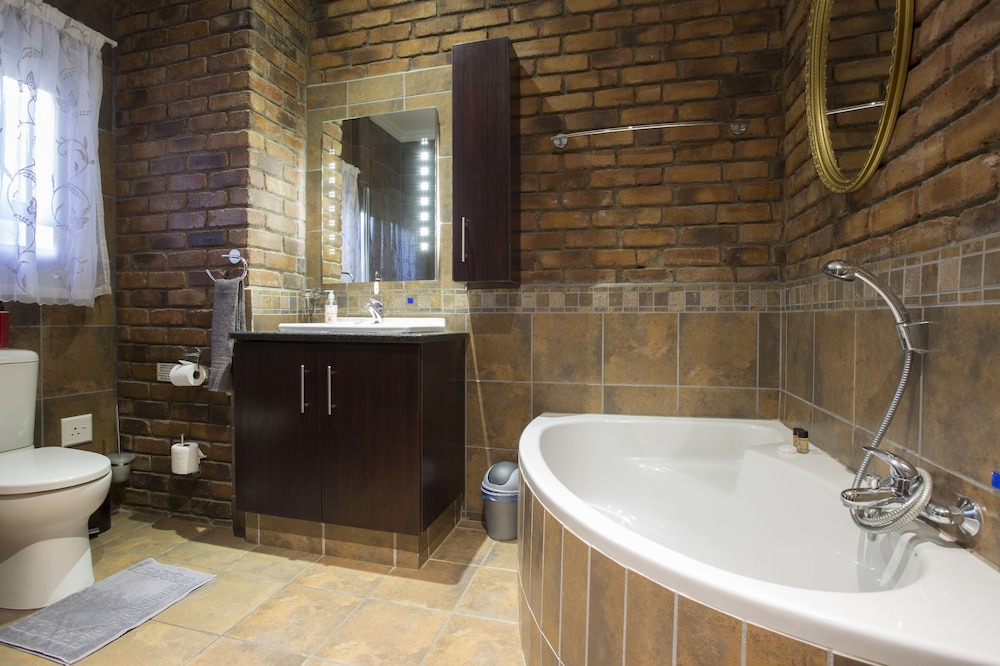 Doringpoort Safari Lodge(PTY)LTD 46/50
