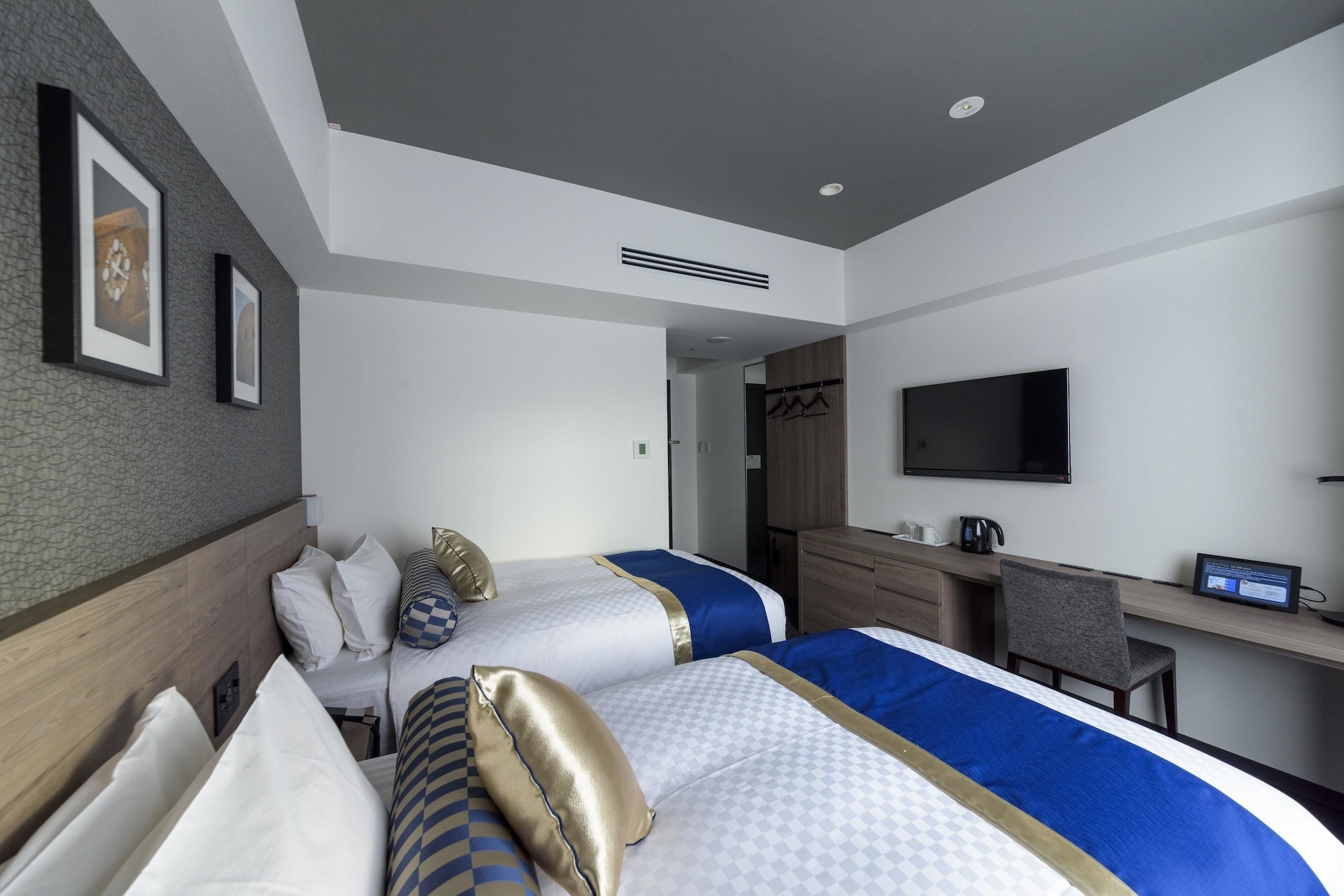 Superior, Twin Beds, Best Western Plus Hotel Fino Osaka Kitahama 7/10