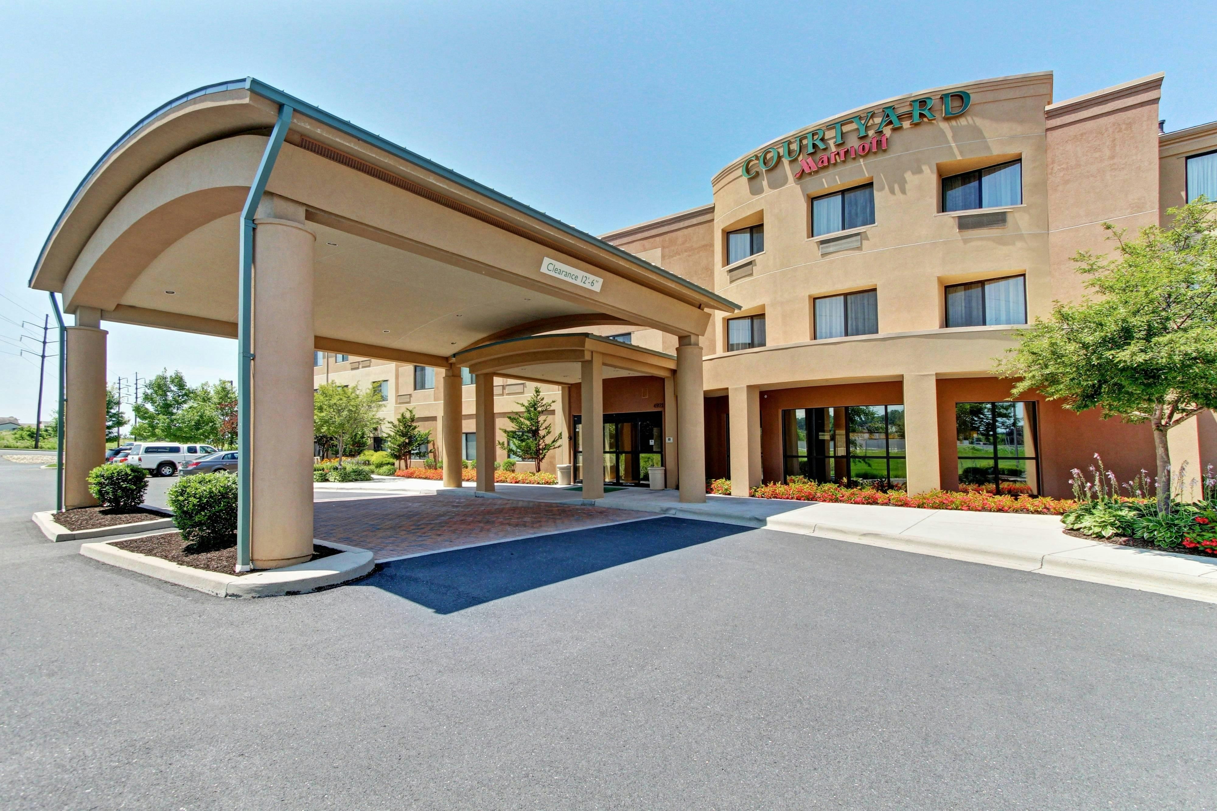 Courtyard By Marriott Harrisburg West Mechanicsburg 15/17