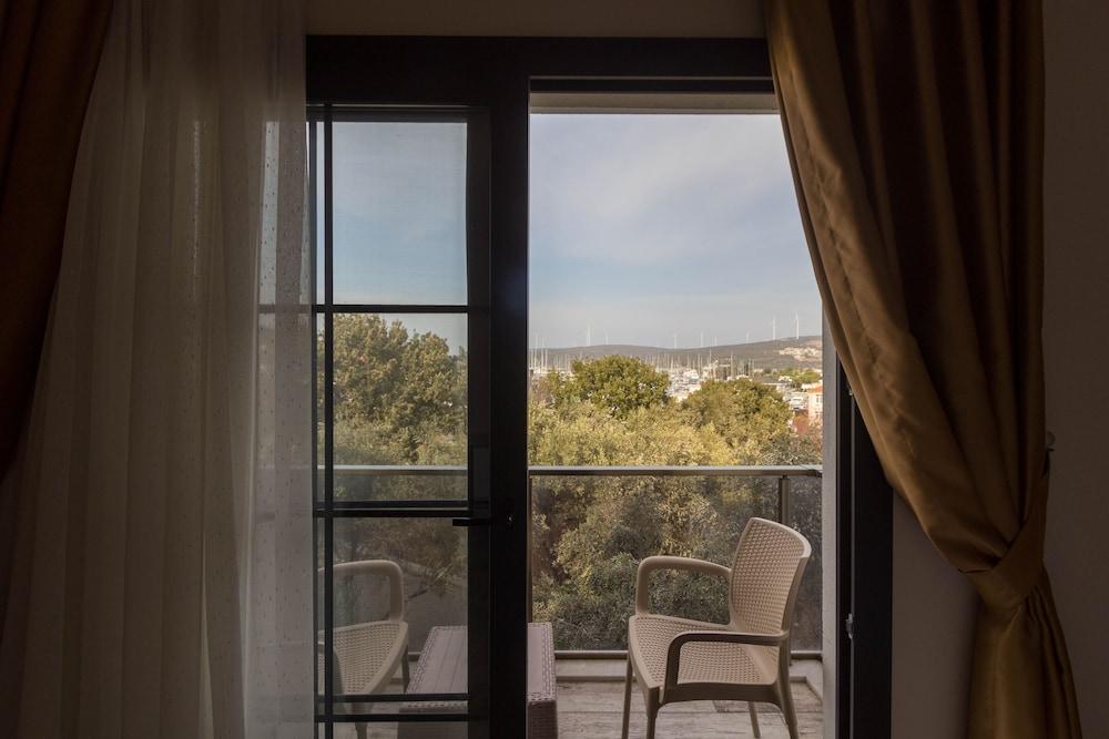 Deniz Otel 20/33