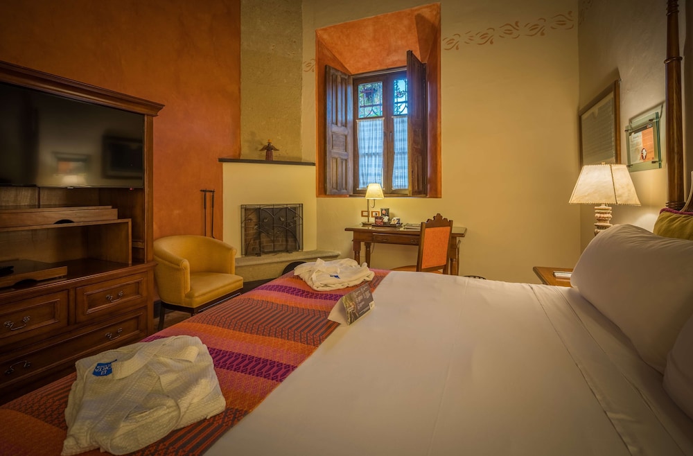 Porta Hotel Antigua 35/58