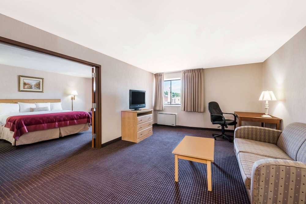 Ramada by Wyndham Pottsville/Frackville 22/31