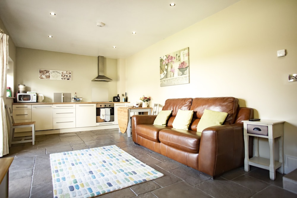 Hillcroft Self Catering 40/50