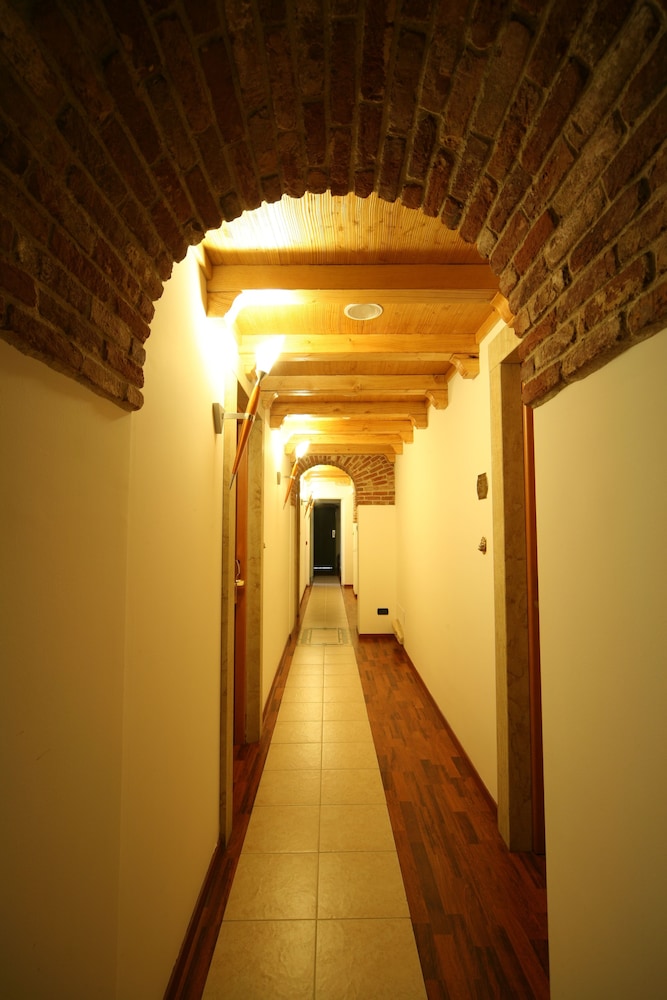 Hotel Ungheria Varese 1946 19/50