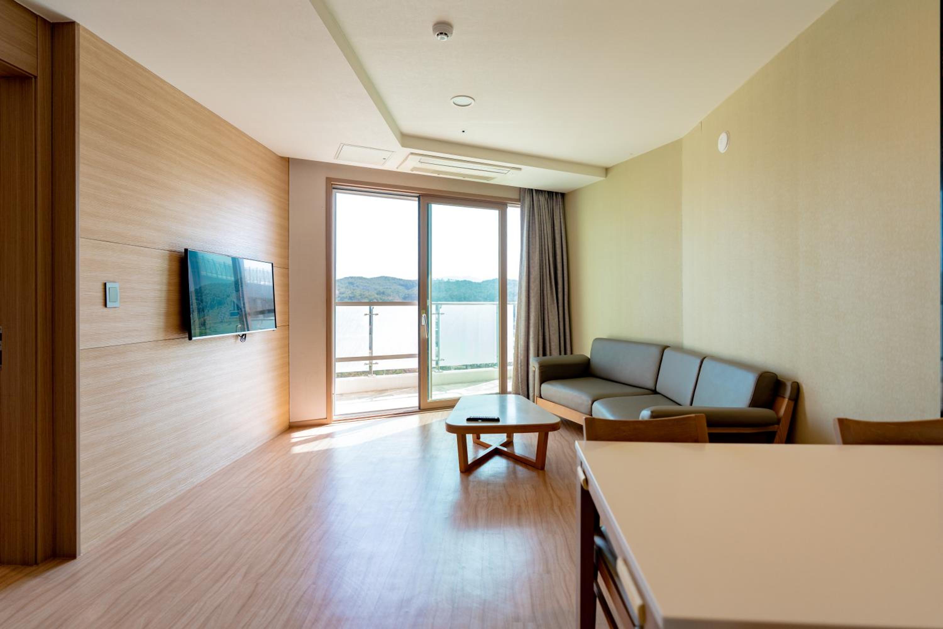 Resort, Suite, Ondol Floor