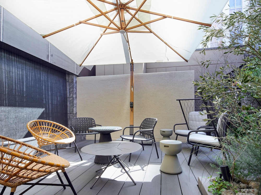 Agora Tokyo Ginza 40/44