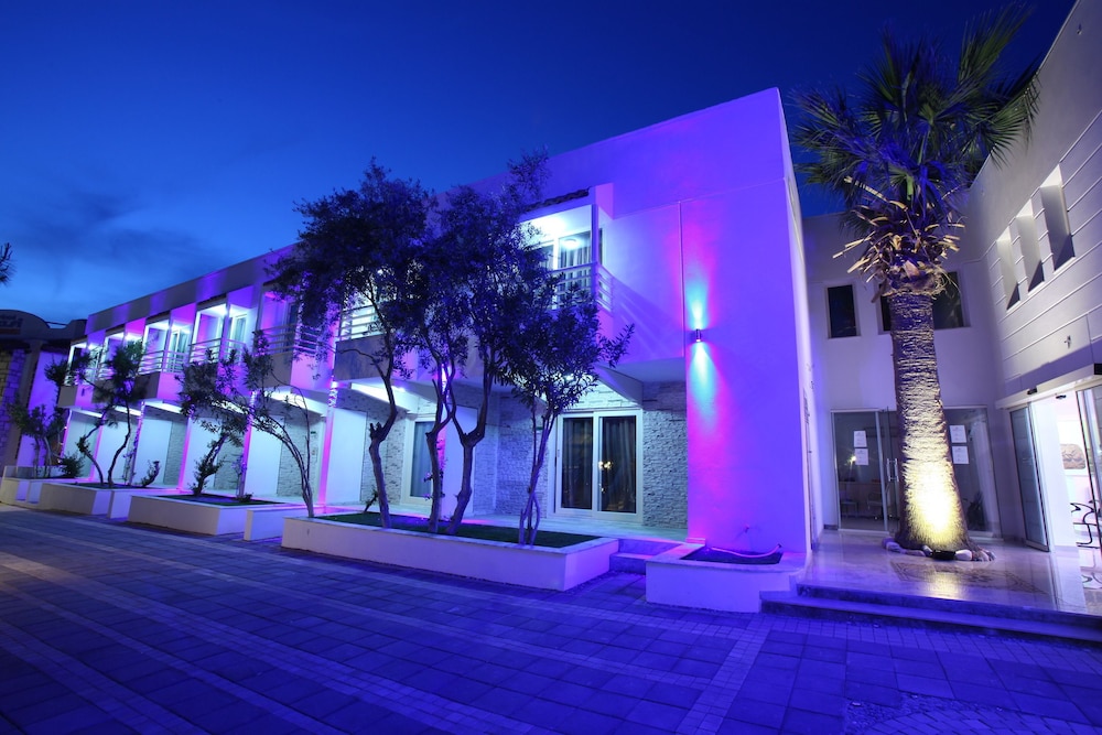 Delfi Hotel And Spa 10/67