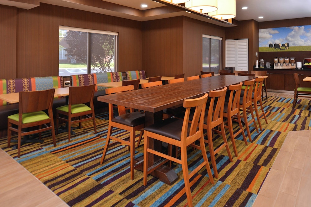 Fairfield Inn By Marriott Louisville North 41/58