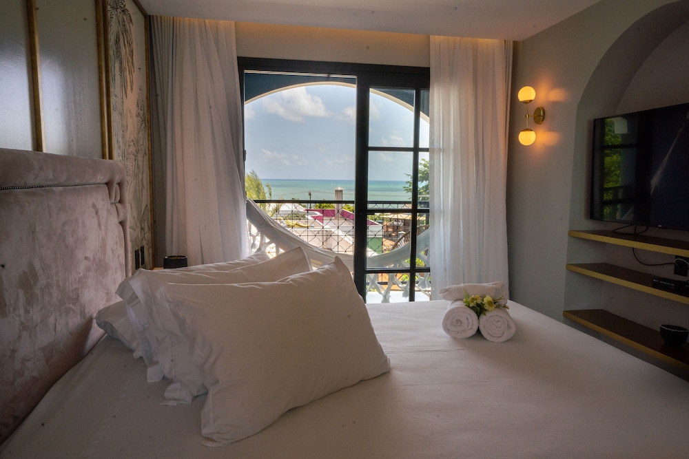 Exotica Boutique Hotel 14/50