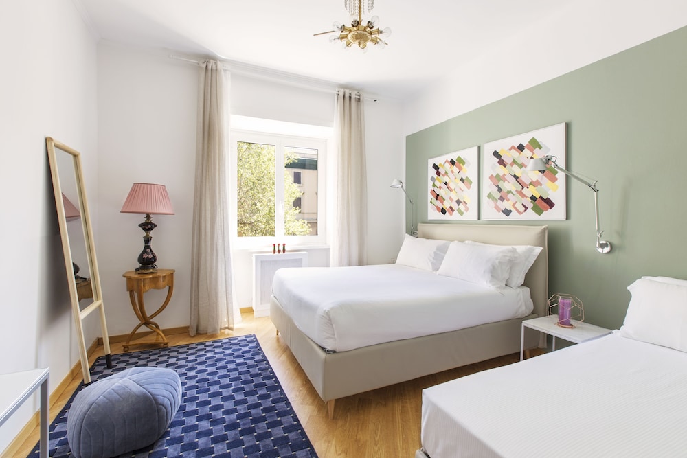 Rome Accommodation - Gianicolo 7/20