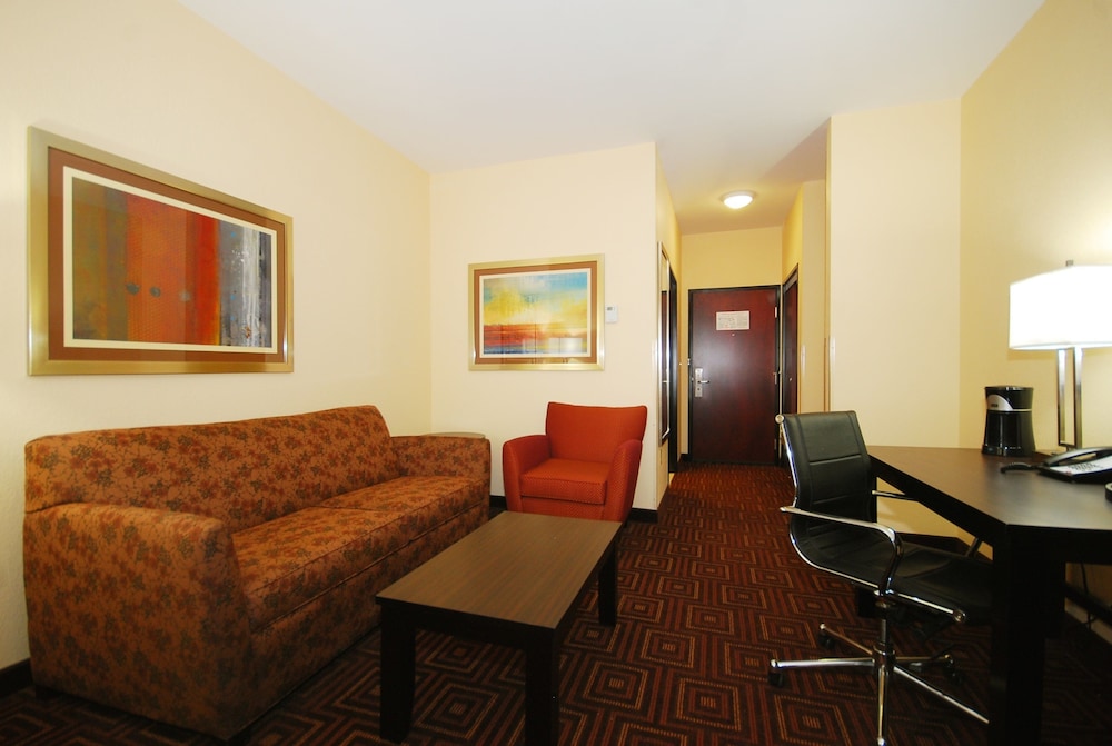 Towanda Inn Formerly Best Western Plus Towanda Inn 23/42