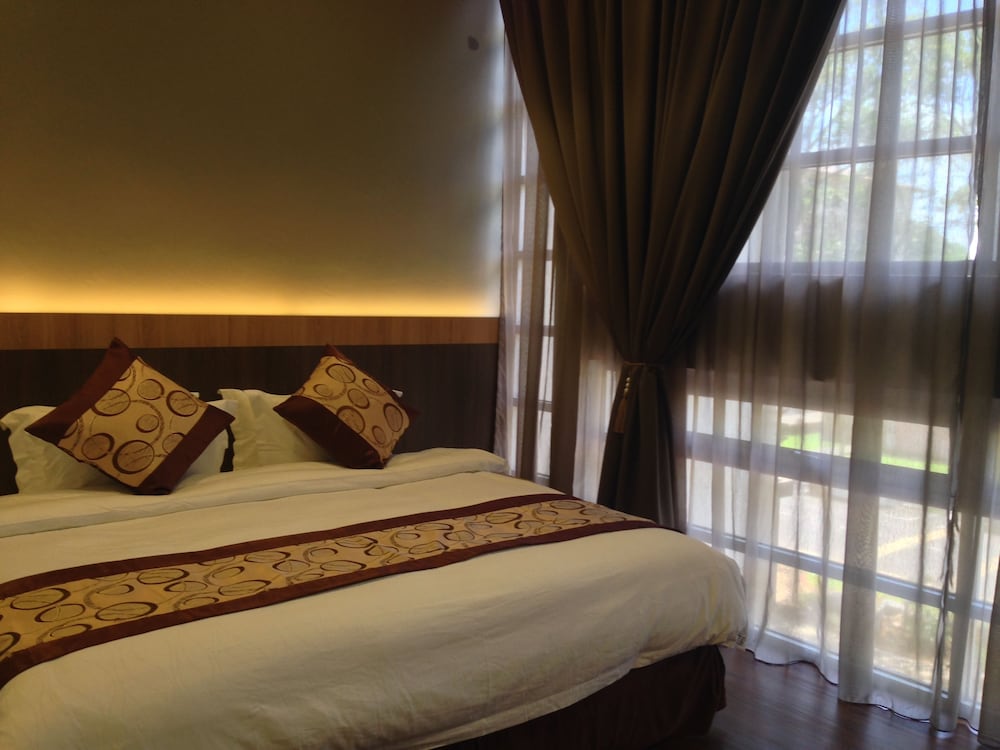 Lot 10 Boutique Hotel Kuching 5/27