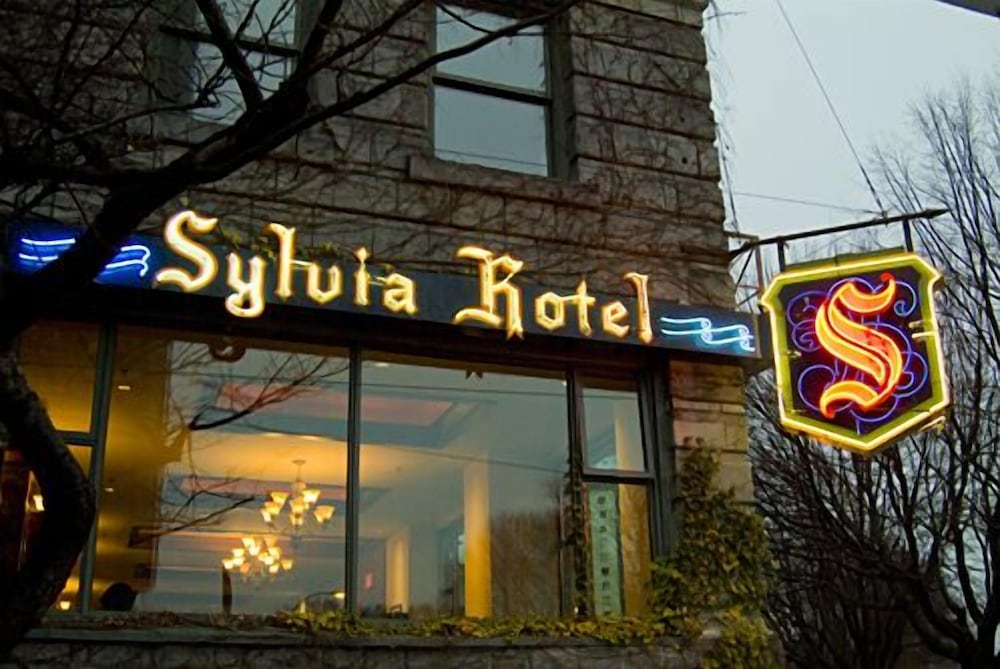 The Sylvia 2/60
