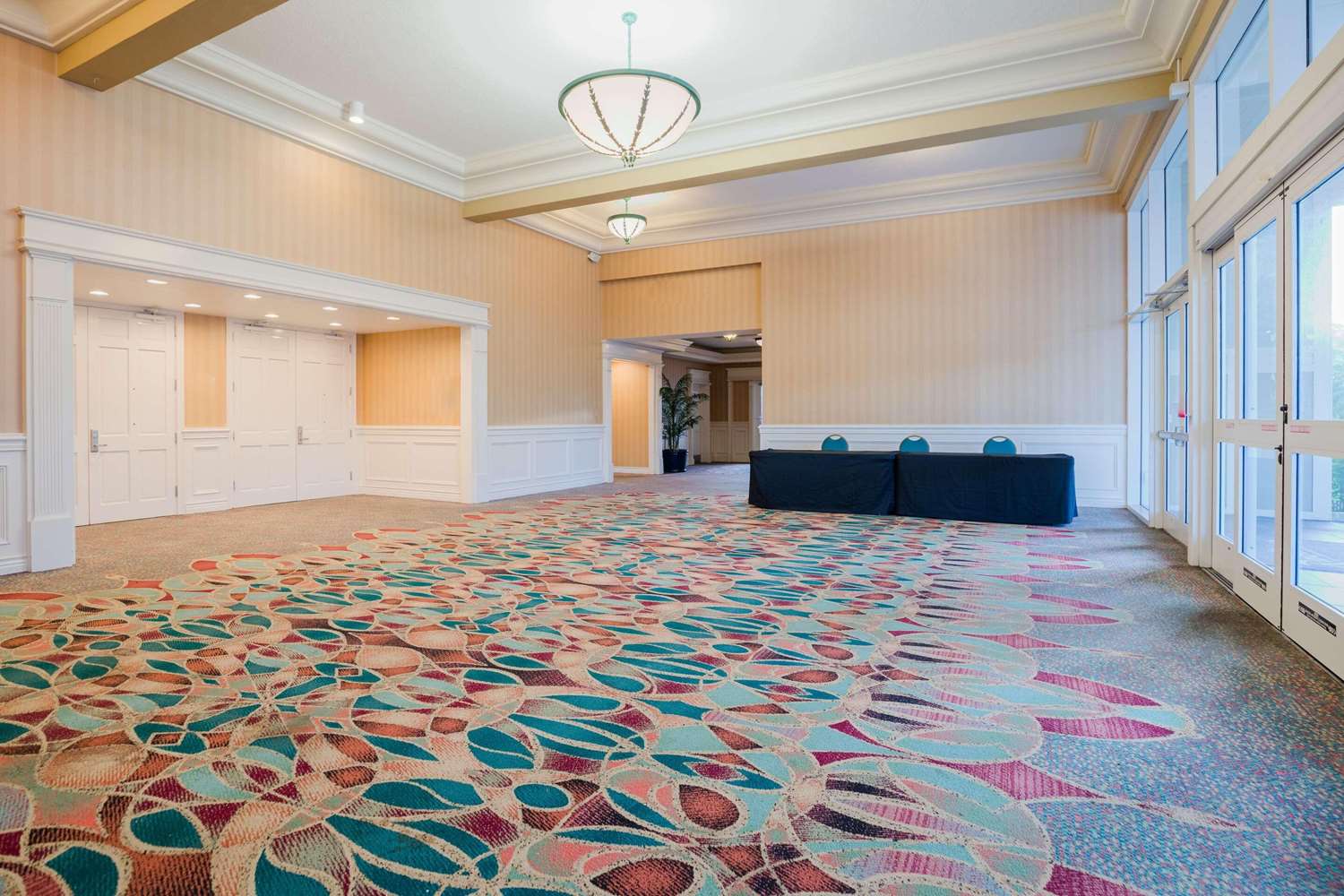 Radisson Resort At The Port 11/36
