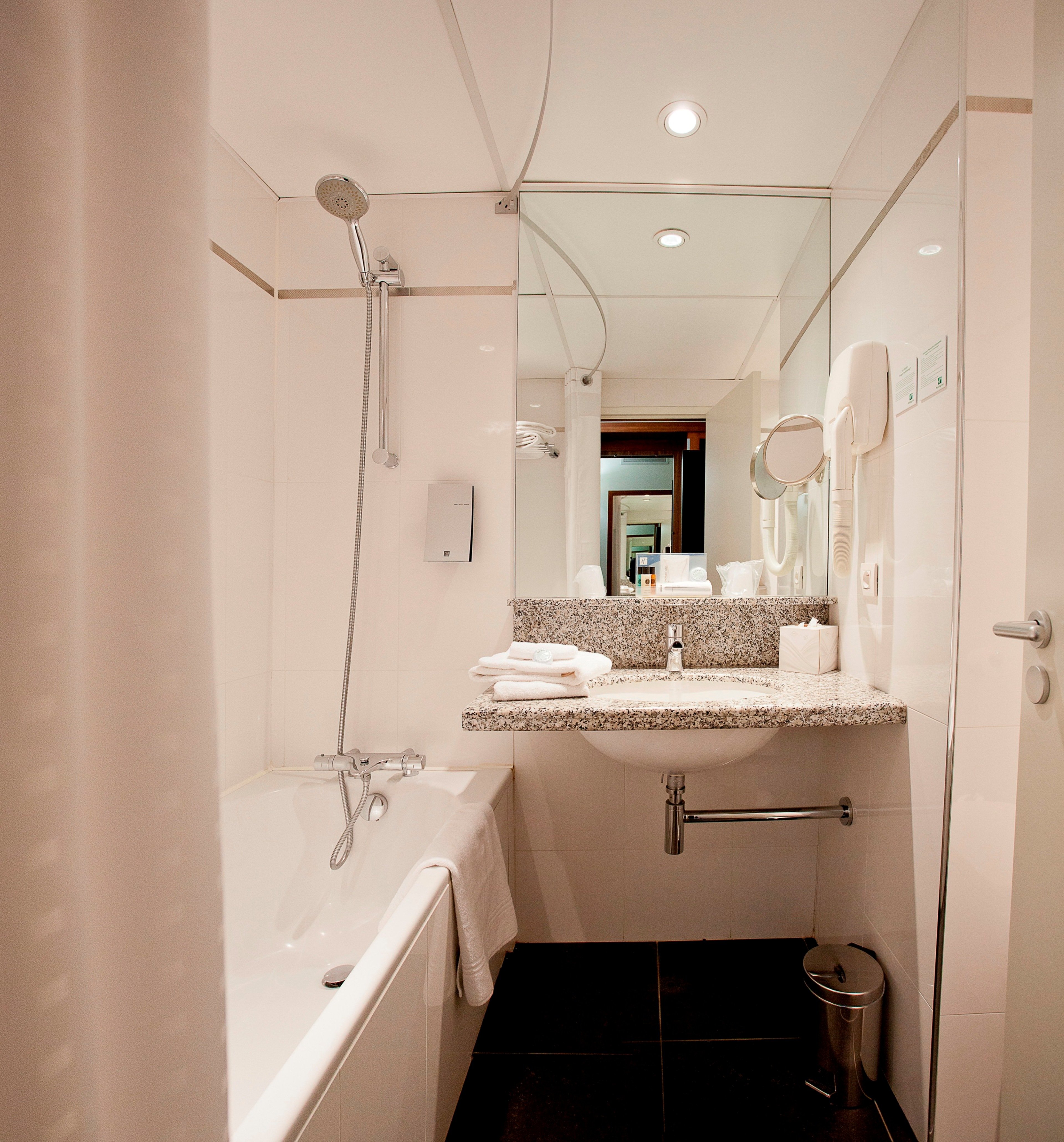 غرفة قياسية بسرير كينج، Holiday Inn Bordeaux Sud Pessac 5/5