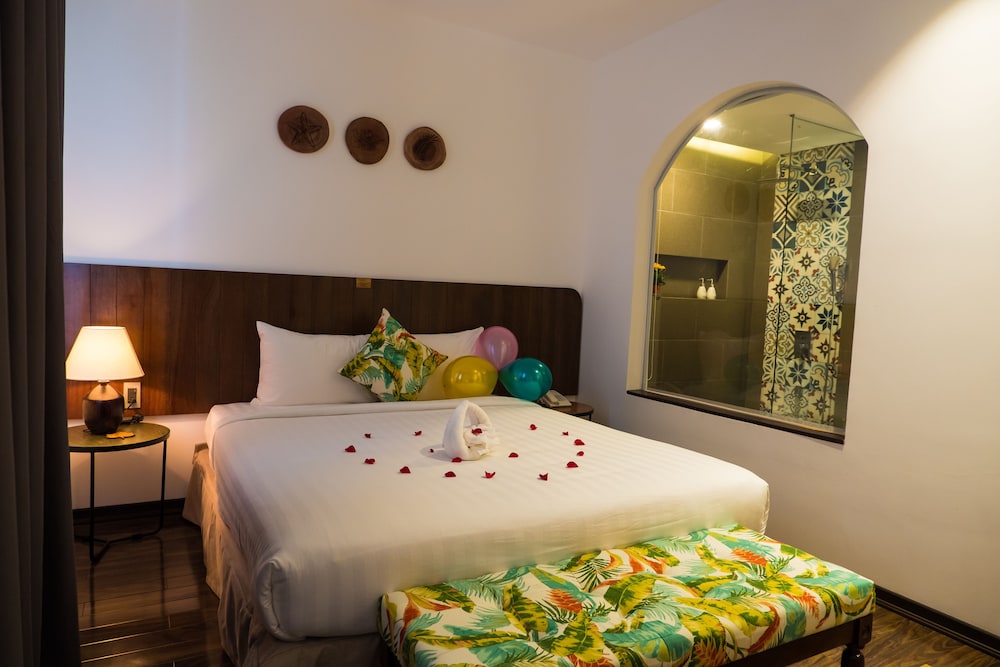 Santori Hotel Danang Bay 26/74