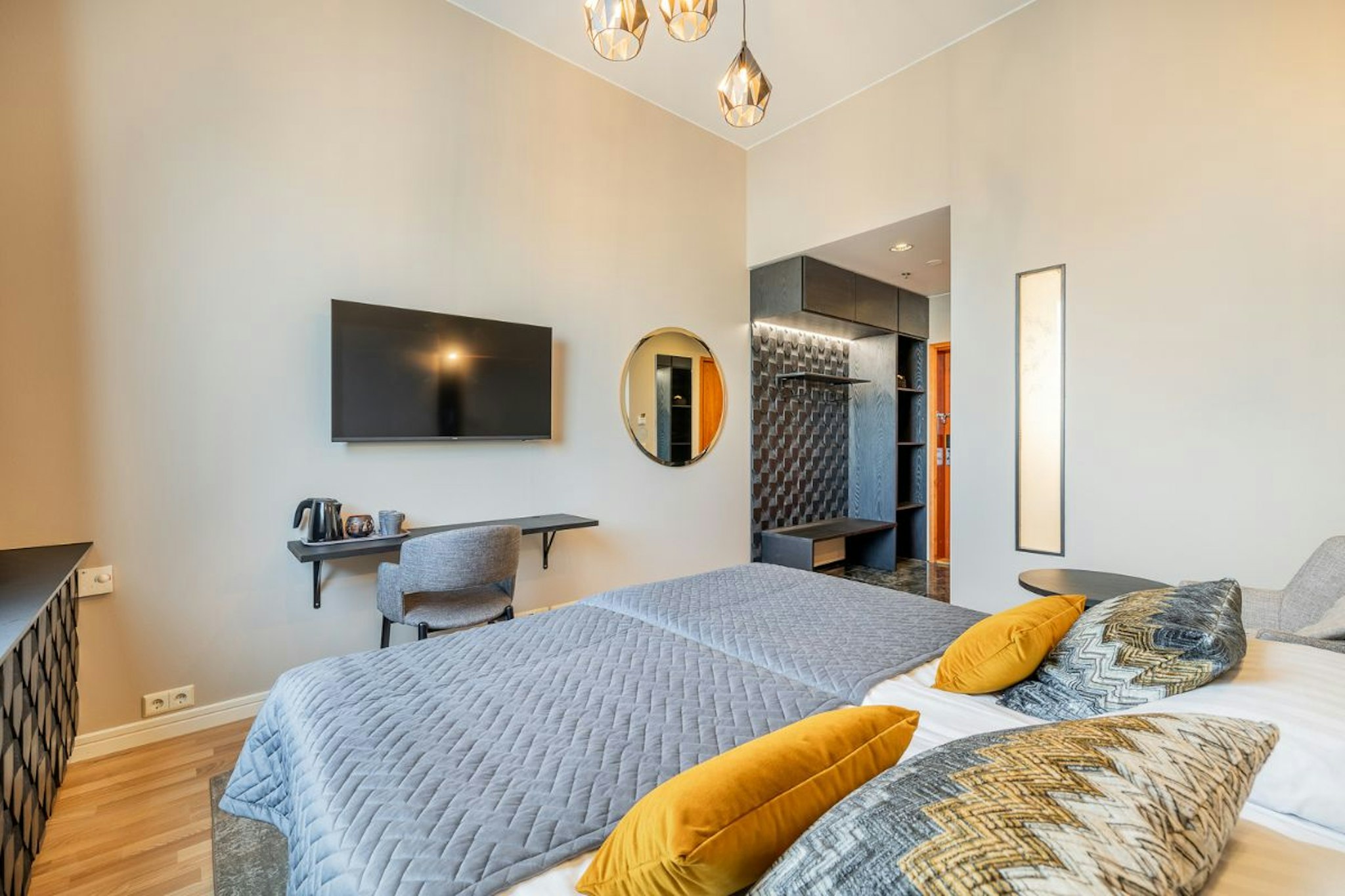 STANDARD, TWIN BEDS