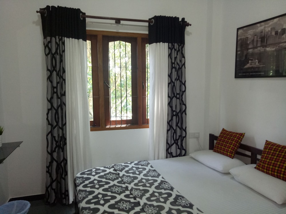 House Of Seya 17/50