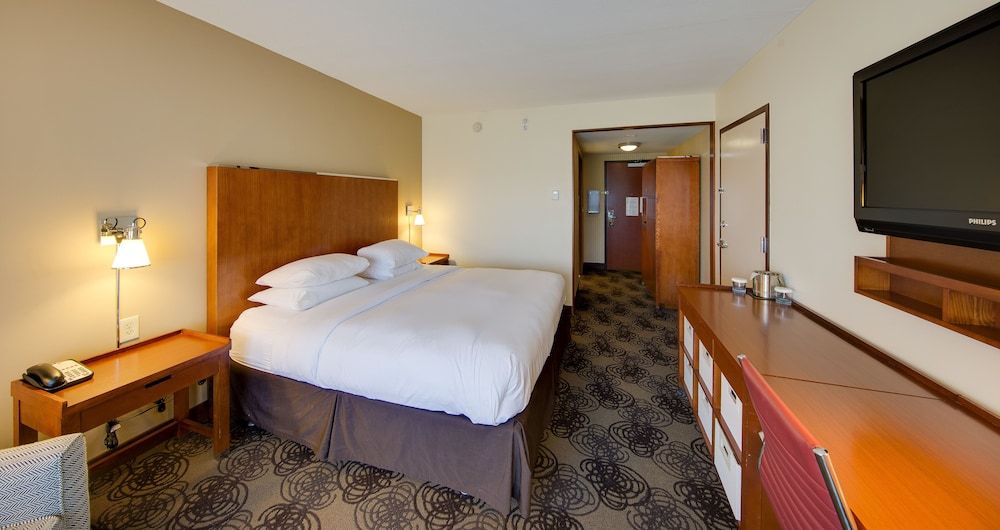 Doubletree By Hilton Raleigh Cary 18/51