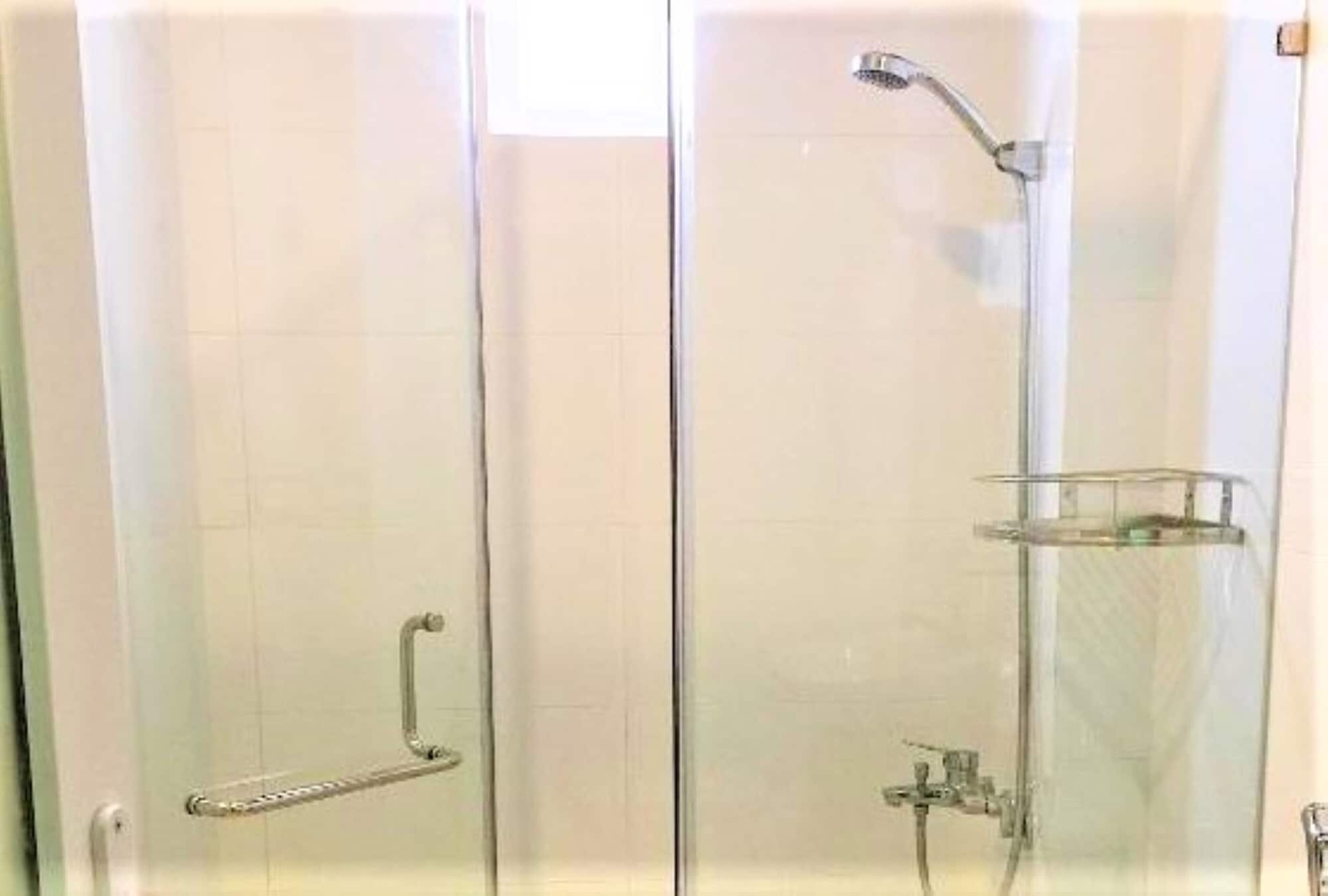 STUDIO, APARTMENT