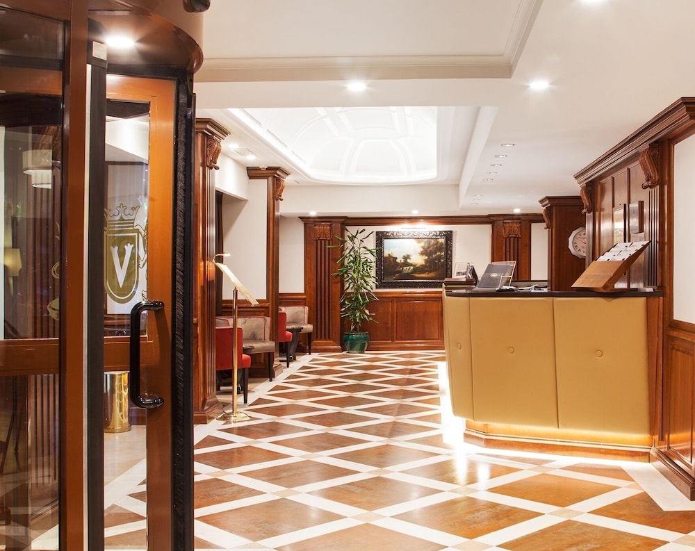 德拉威乐辛那酒店(Sina De La Ville) 图片5