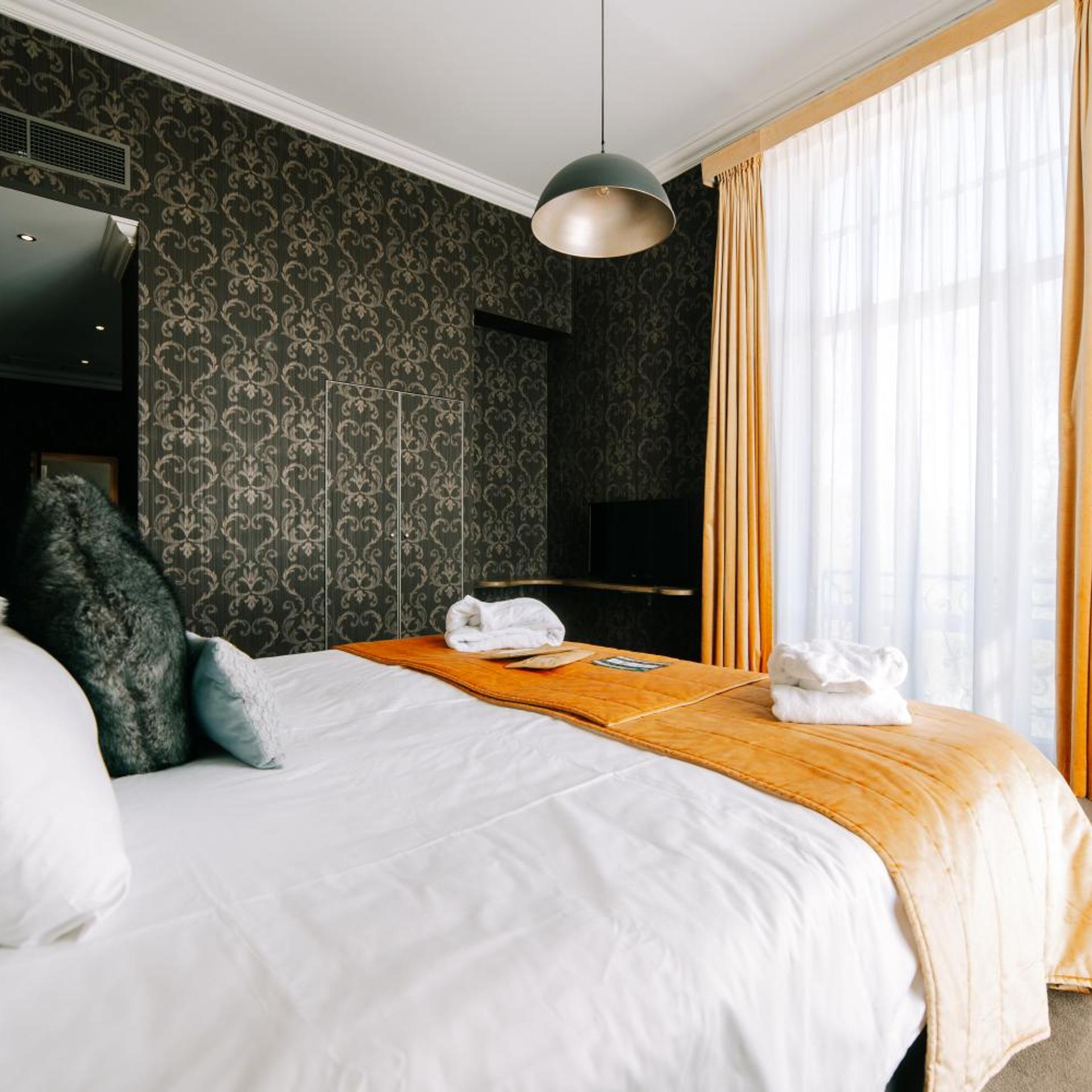 جناح بسرير كينج، Chateau de Namur 4/10