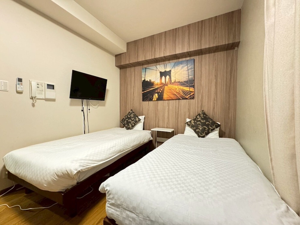 STANDARD, TRIPLE, 3 BEDS