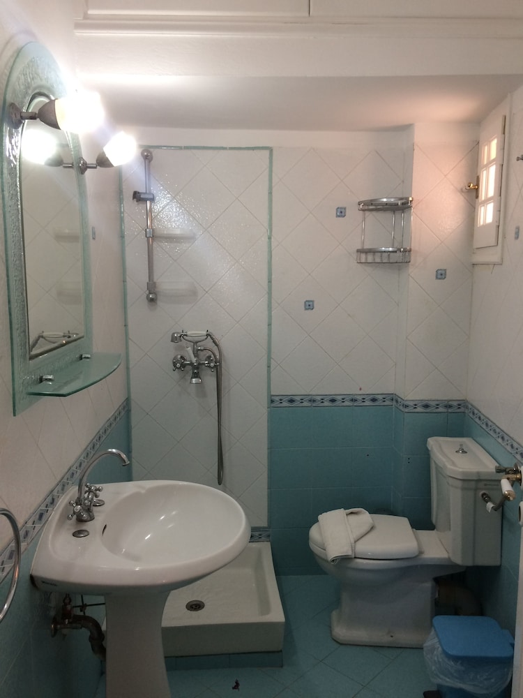 Avra Paradise Aparthotel 45/50