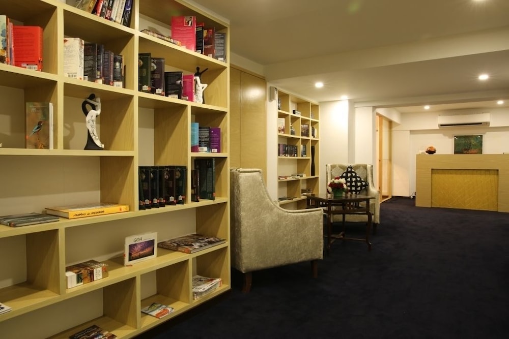 Deltin Suites 27/39