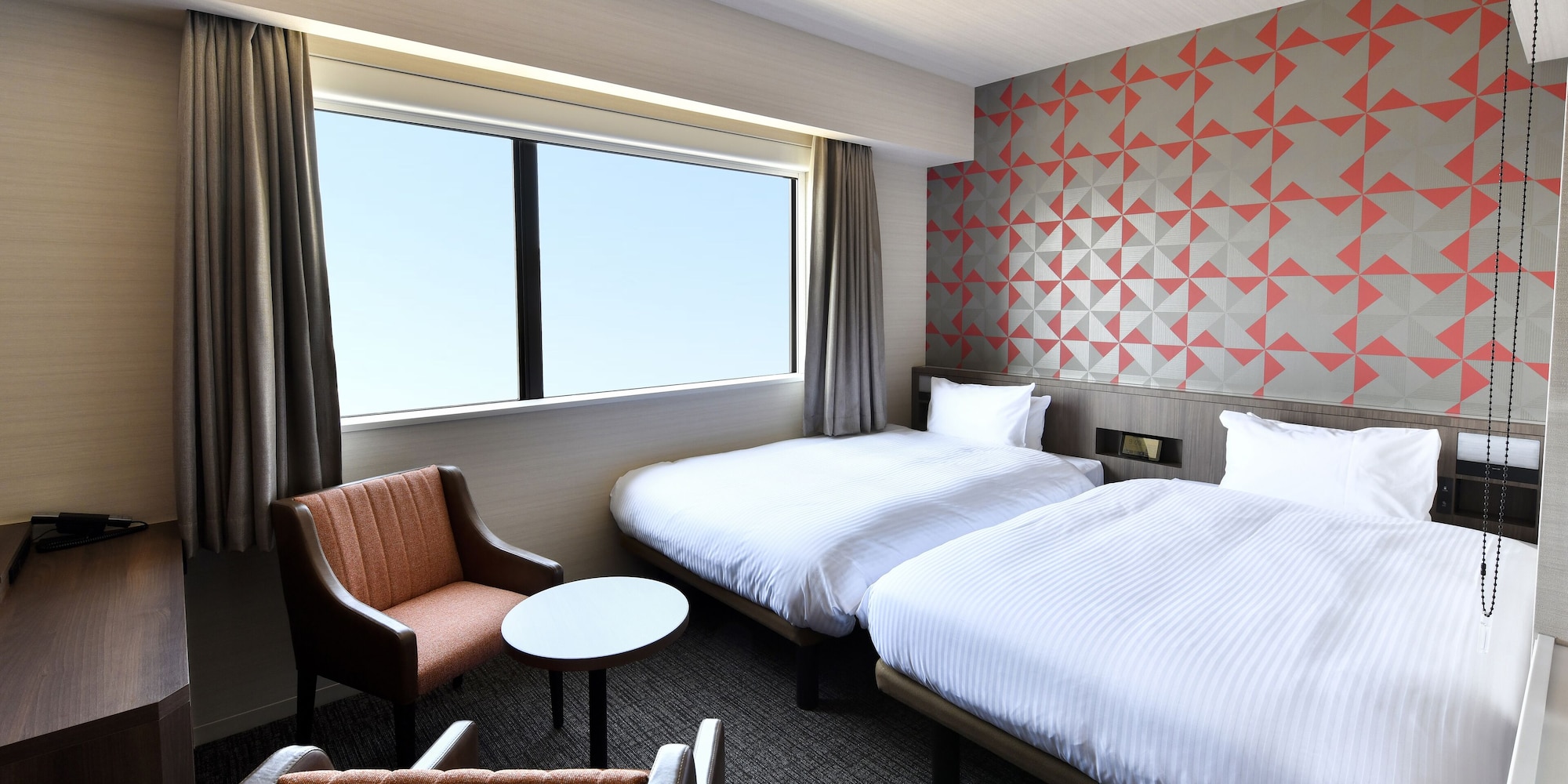 ROOM, TWIN BEDS