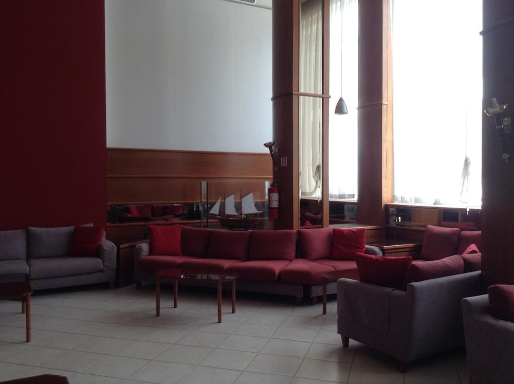 Belair Beach Hotel 31/50