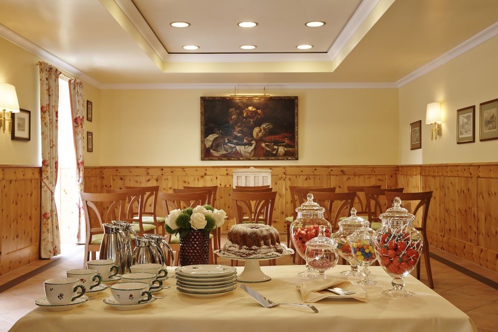 Hotel Freisinger Hof 38/50