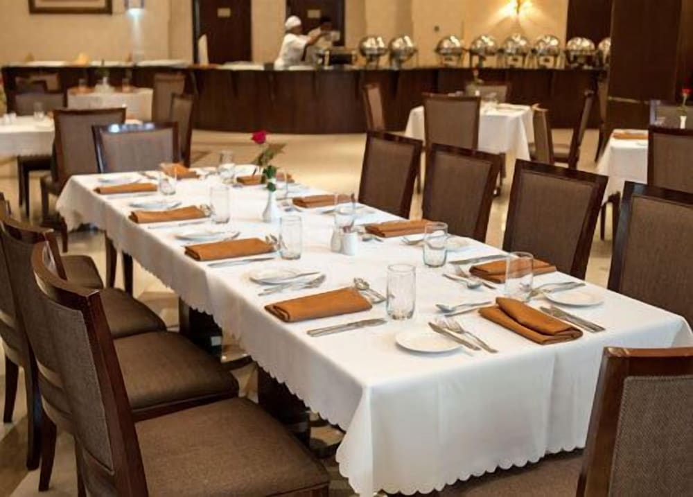 Afropolitan Hotel 25/36