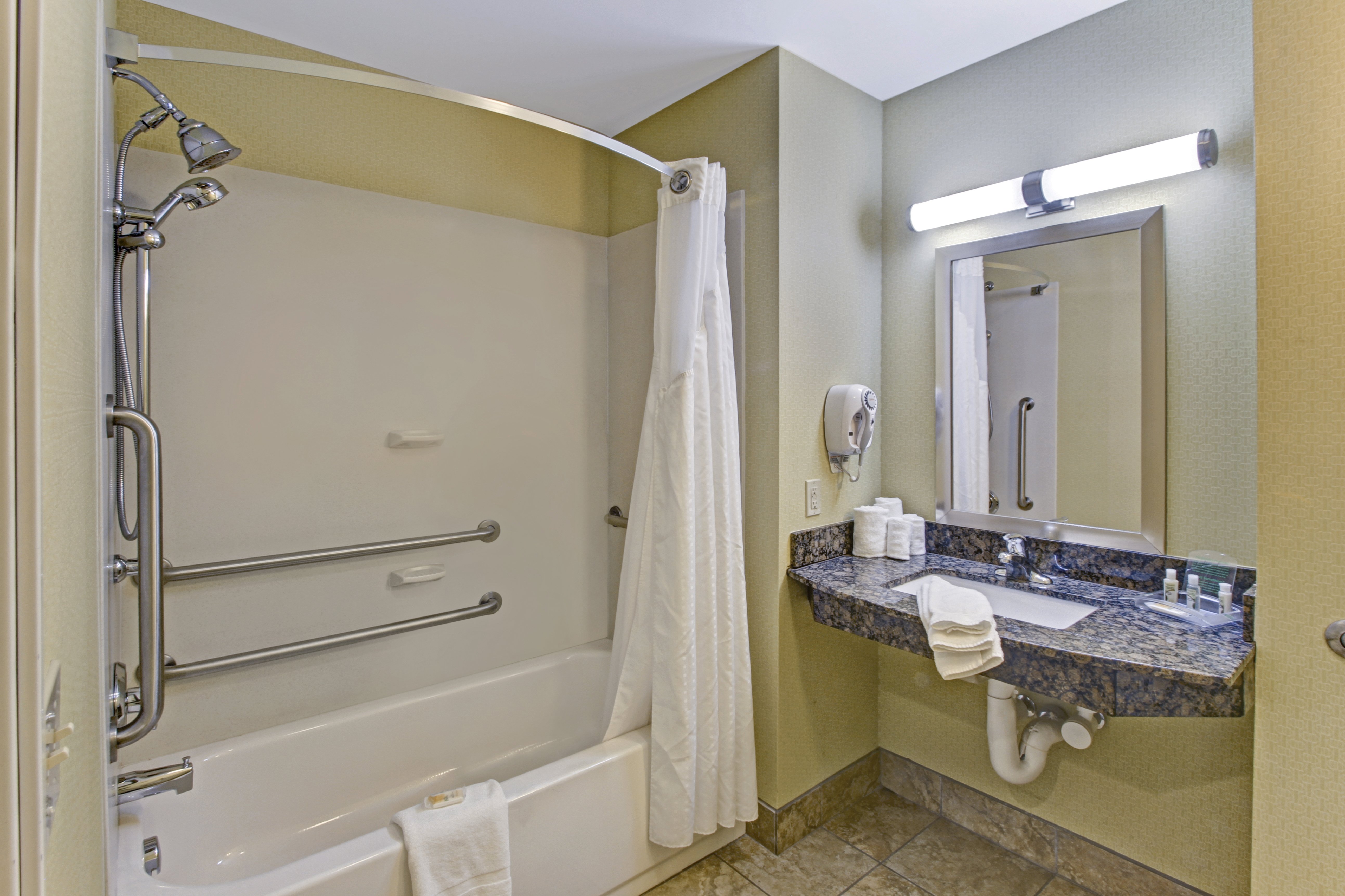 Holiday Inn Christiansburg Blacksburg 53/53