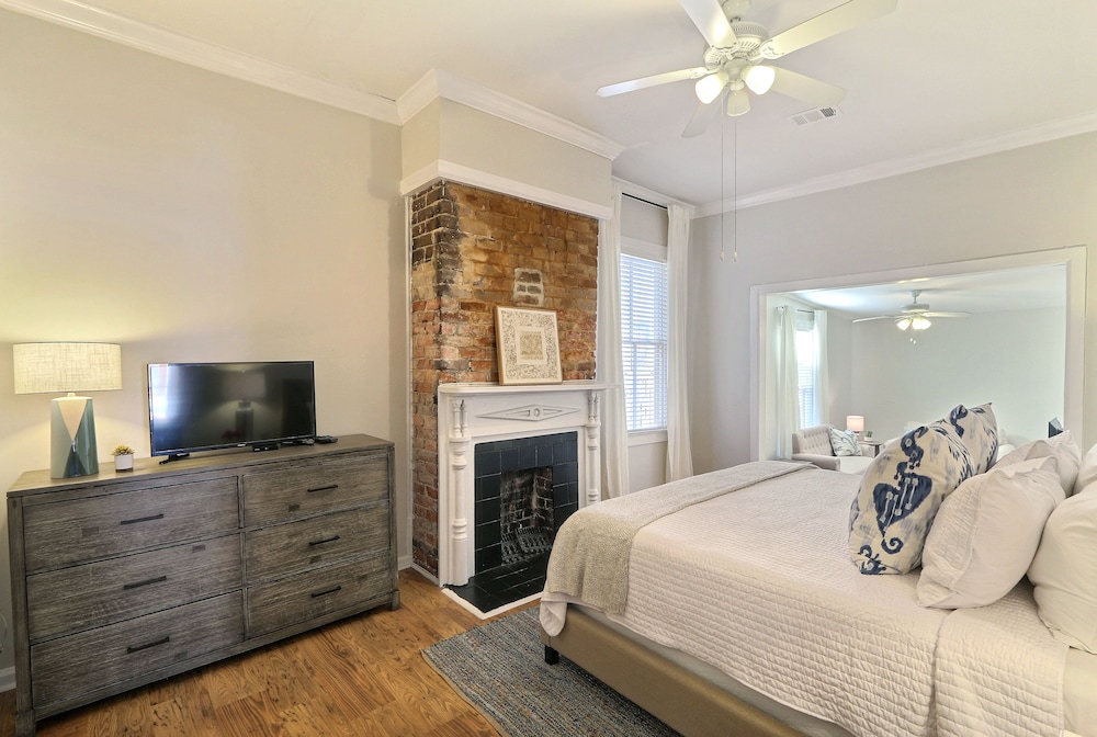 Gallery Stays - Parkside Manor 10/52
