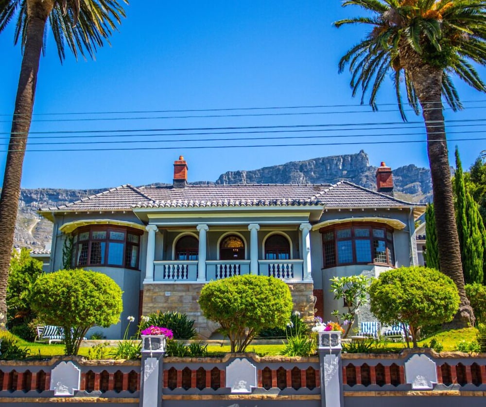 Cape Riviera Guesthouse 1/50