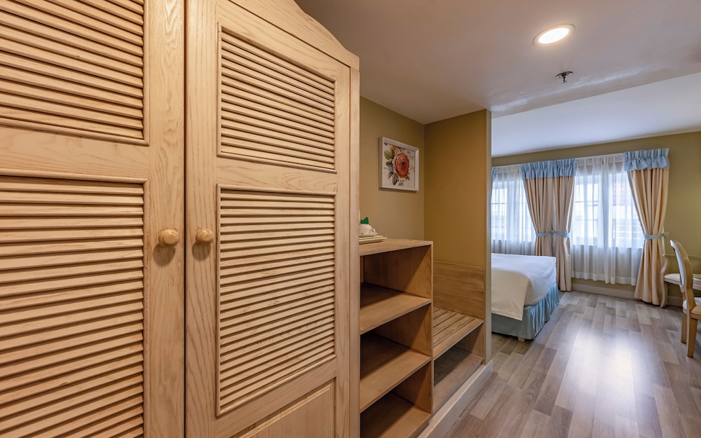 Hotel L Odeon Phu My Hung 27/46