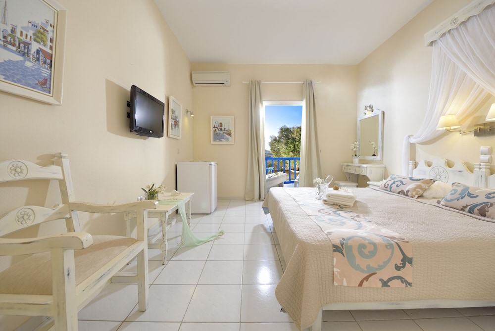 Hotel Erato 62/71