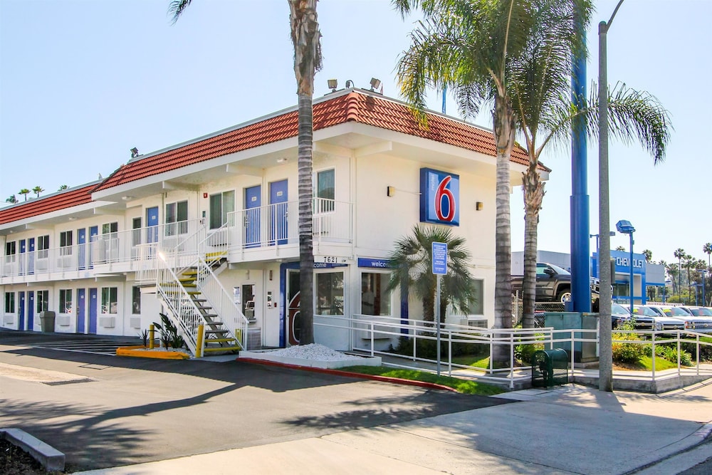 Motel6 La Mesa, CA - San Diego 6/58