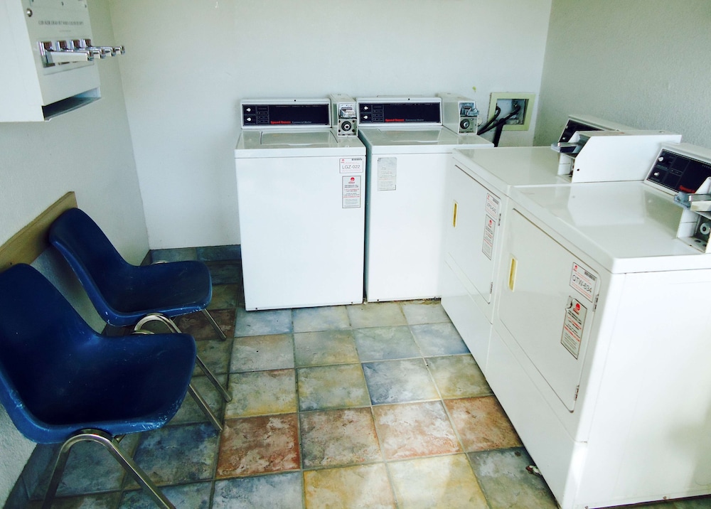 Motel6 Amarillo, TX - West 30/35