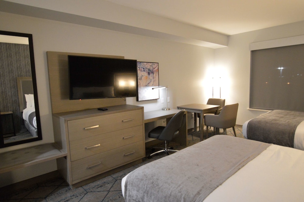 Best Western Plus Executive Residency Oklahoma City I 35 5/28