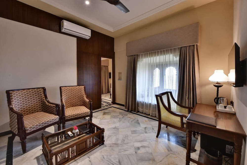 WELCOME HERITAGE KARNI FORT - BAMBORA 32/50