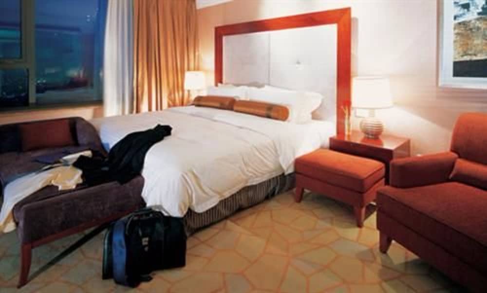 RuiWan New Century Hotel Tianjin 26/36