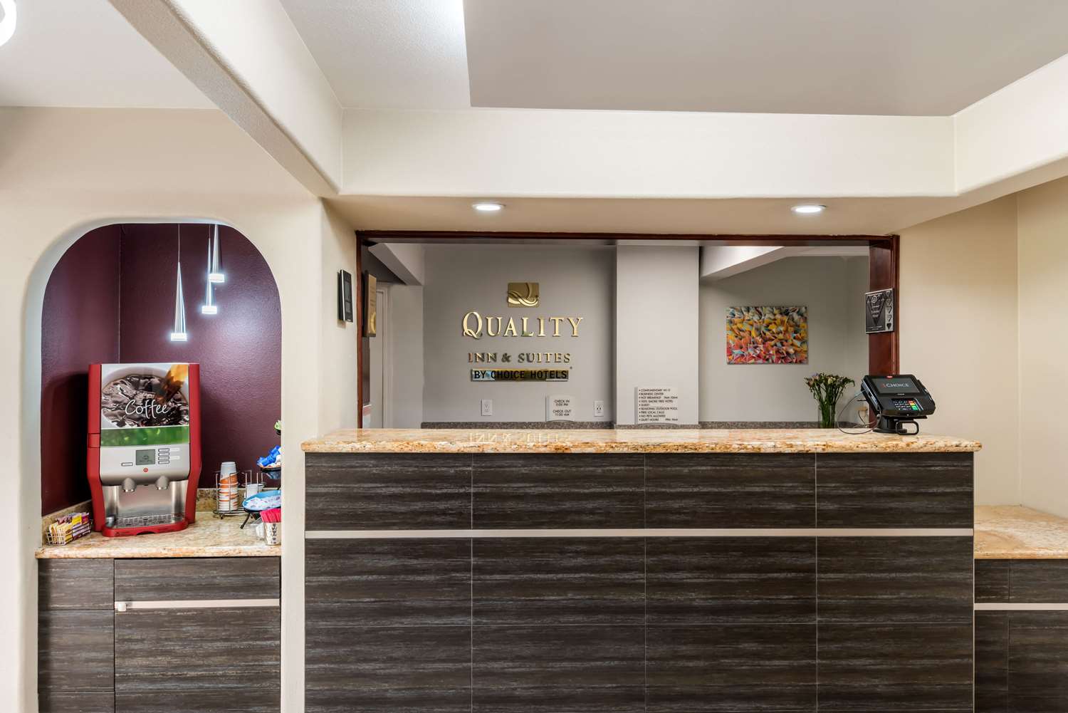 Quality Inn & Suites Capitola By The Sea 6/35