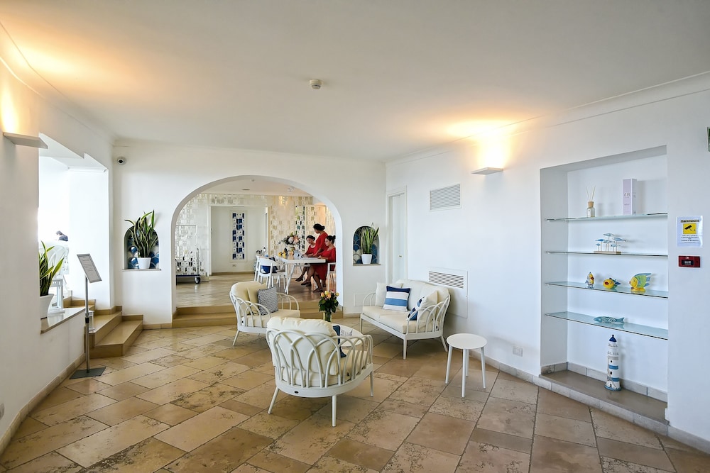 Montemare Hotel 55/66