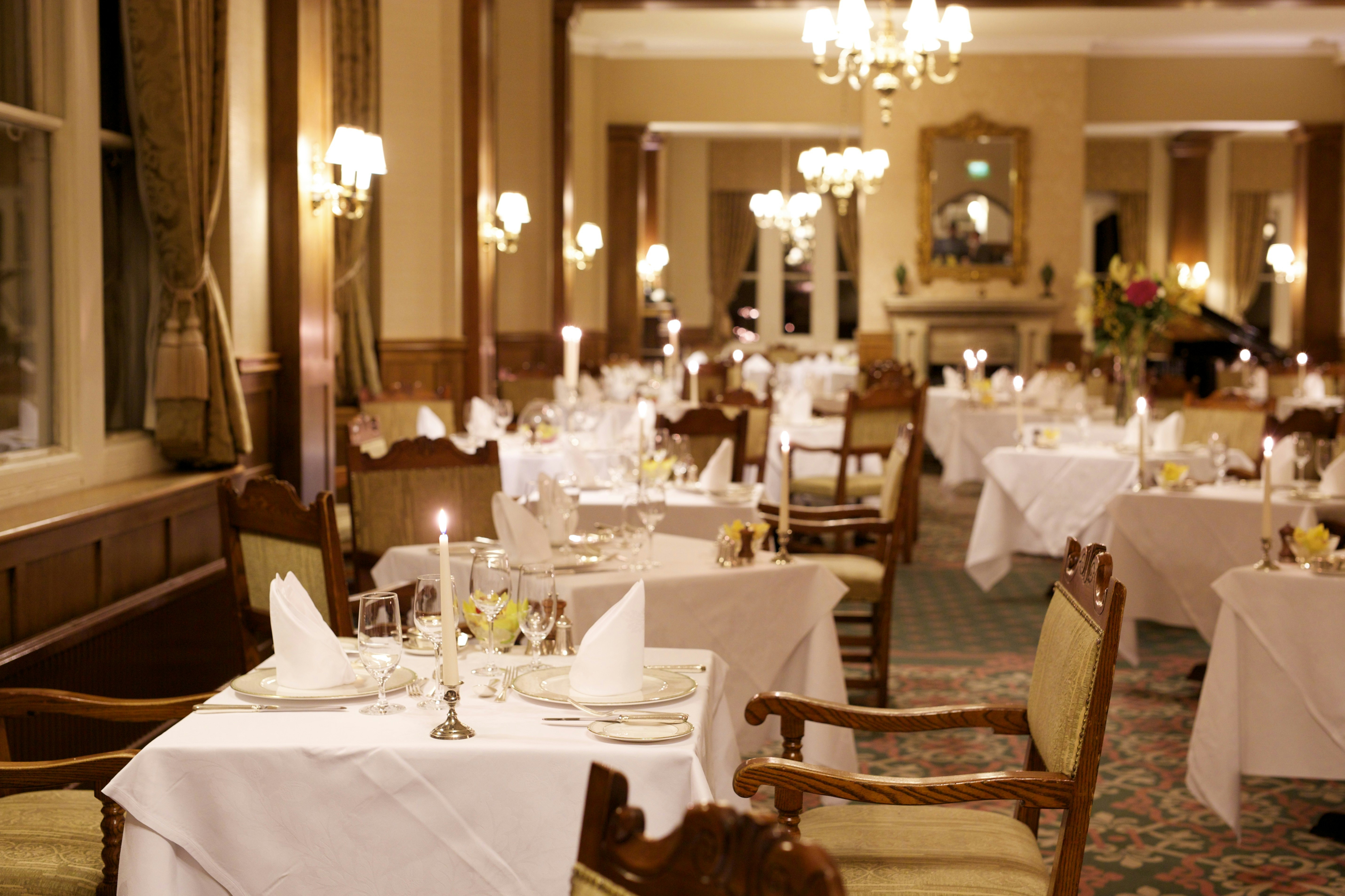Ashdown Park Hotel And Country Club 62/84