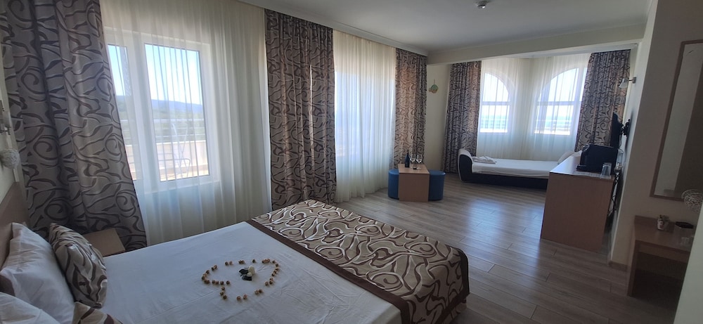 Park Hotel Bellevue 25/65
