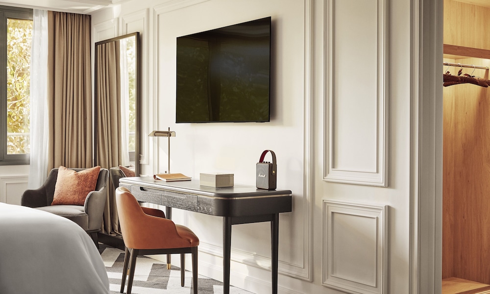 Rosewood Villa Magna 72/74