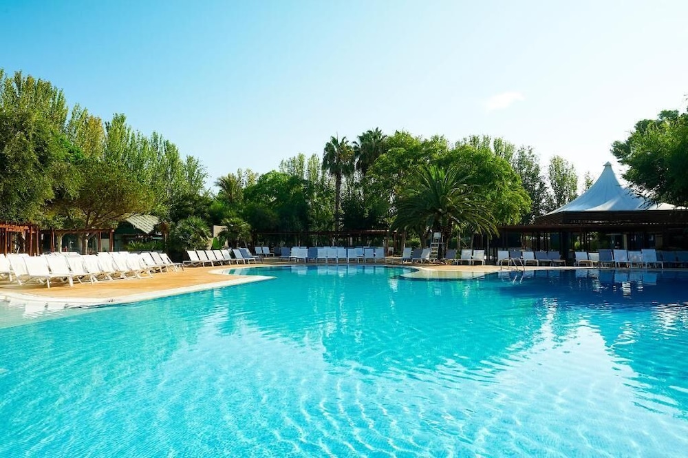 Tamarit Beach Resort 49/50